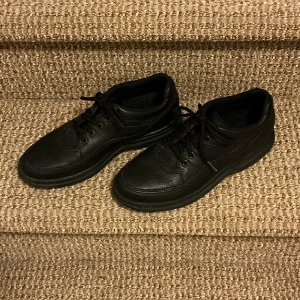 Rockport Men's Classic Black Oxfords